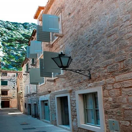 Mama - Traditional In Omis, Free Parking * Omiš