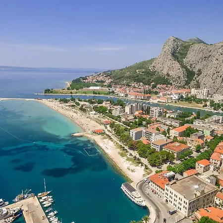 Apartament Mama - Traditional In Omis, Free Parking *
