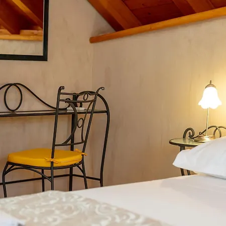 Mama - Traditional In Omis, Free Parking *