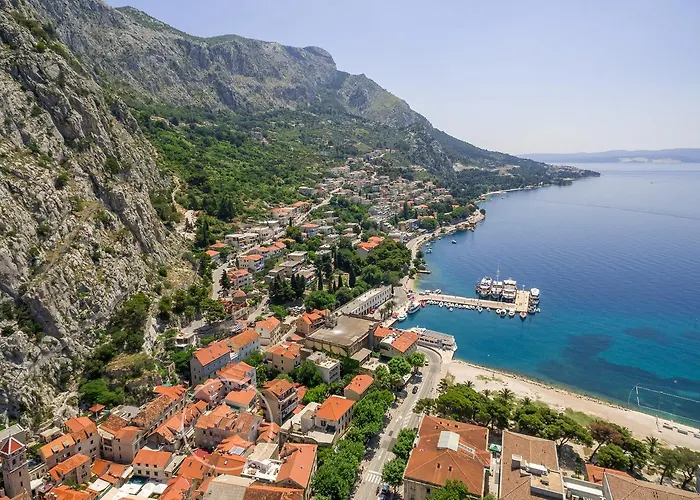 Appartement Mama - Traditional In Omis, Free Parking *